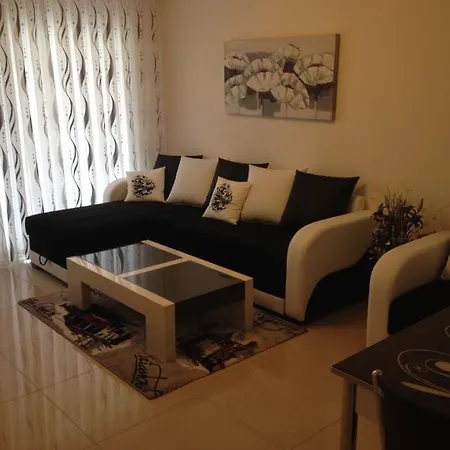 Apartment Crystal Garden A15 *